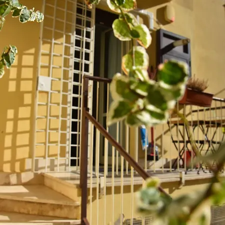 Appartamento Casalú - Giardino Privato - Parcheggio Gratuito - 600mt Da Metro Rebibbia *