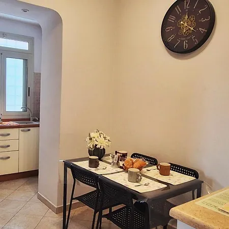 Casalú - Giardino Privato - Parcheggio Gratuito - 600mt Da Metro Rebibbia