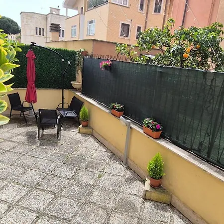 Casalú - Giardino Privato - Parcheggio Gratuito - 600mt Da Metro Rebibbia Appartamento